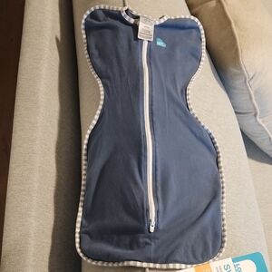 Love To Dream Blue Baby ARMS UP Swaddle with Double Zipper. SMALL 8-13 Pounds